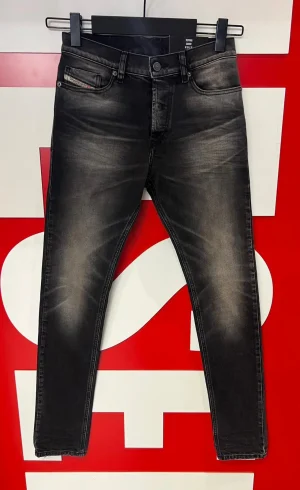 JEANS DIESEL TEPPHAR - R9G20