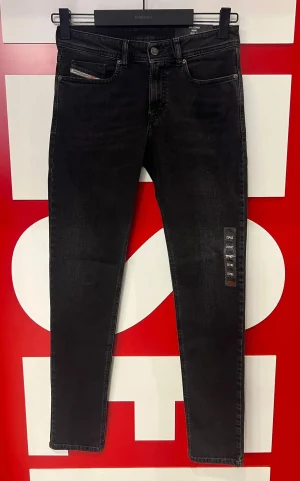 DIESEL JEANS SLEENKER 1979 - R16G9